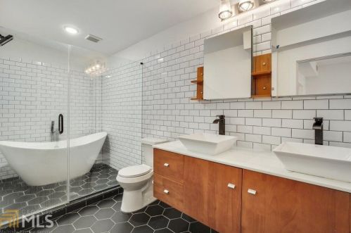 1816 Evans Dr, Atlanta GA  30310-4820 exterior