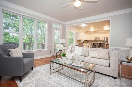 4015 Vista Point Ln, Suwanee, GA 30024-3822