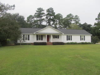 109 Dale Dr, Albany, GA 31701-1204