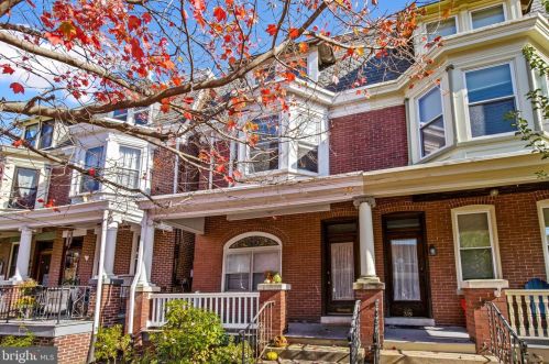 321 College Ave, Lancaster, PA 17603-3317