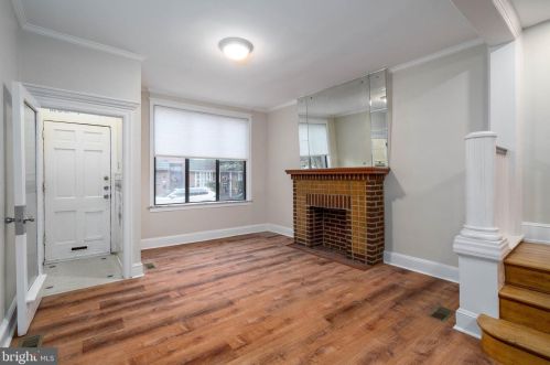714 Fitzwater St, Philadelphia PA  19147-2815 exterior