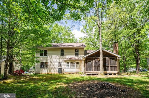 11607 Harvestdale Dr, Fredericksburg, VA 22407-7412