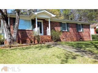2885 Aunt Pitty Pat Ln, Douglasville, GA 30135-2109
