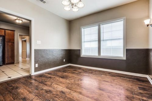 5610 Culver St, Dallas TX  75223-2311 exterior