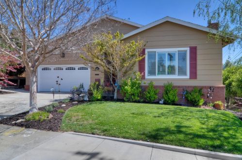 1001 Crestview Dr, San Carlos, CA 94070-3445