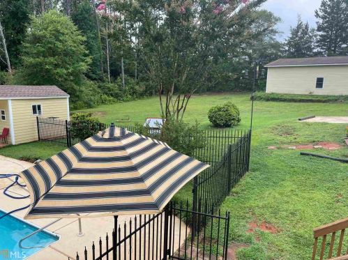 2814 Highway 212, Conyers GA  30094-3349 exterior