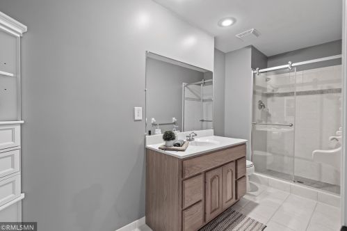 13470 Geneva Way, Saint Paul MN  55124-8594 exterior