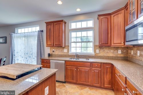 86 Butcher Ct, Shepherdstown WV  25443-4330 exterior