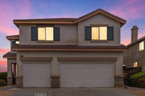 19670 Rotterdam St, Riverside, CA 92508-6183