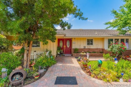 662 El Rancho Dr, El Cajon, CA 92019-1138