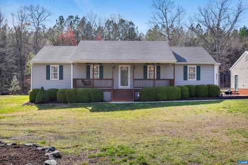 328 Laurelridge Dr, Mineral, VA 23117-2419