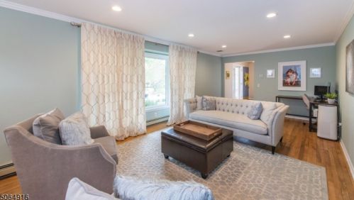 6 Patty Ln, Dover NJ  07869-4735 exterior