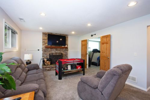 8390 135th St, Saint Paul MN  55124-9594 exterior