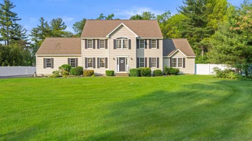 6 Winn Rd, Nashua, NH 03062-1715