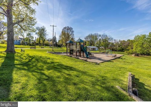 6819 Vale Summit Ln, Middletown MD  21769-6637 exterior