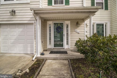 5318 Chase Lions Way, Columbia, MD 21044-5412
