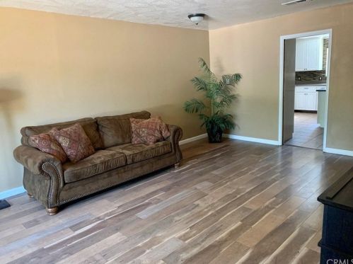 3178 El Capitan Ave, Merced, CA 95340-1447