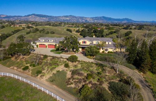 3060 Calle Bonita, Santa Ynez, CA 93460-9708