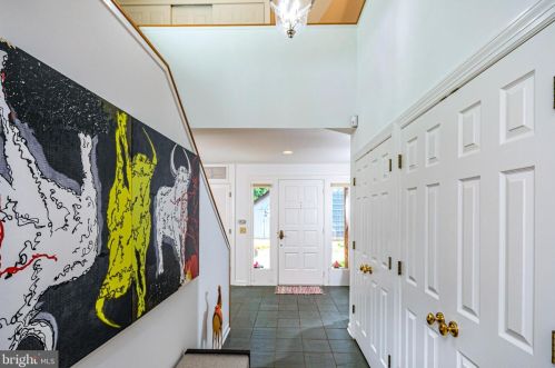 22 Constitution Hl, Princeton NJ  08540-6748 exterior