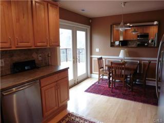 7 Turkey Roost Rd, Upper Stepney CT  06468-3145 exterior