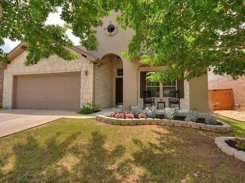 120 Copper Lake Ln, Georgetown, TX 78628-7179