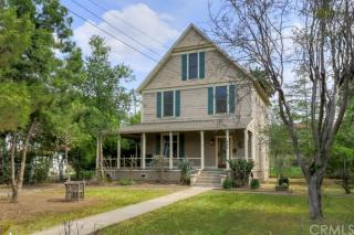 420 Fern Ave, Redlands, CA 92373-6040