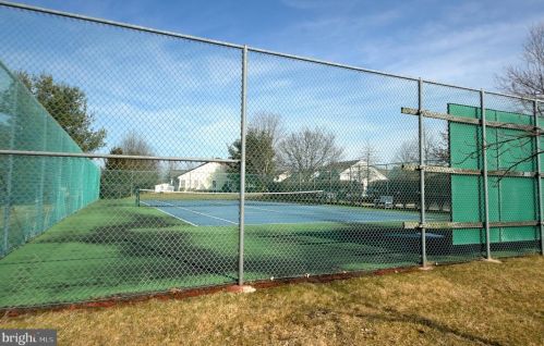 175 Meadowlark Dr, Trenton NJ  08690-3545 exterior