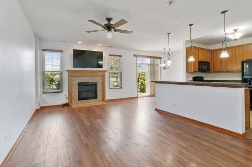 15351 Kenmare Cir, Wilton Center, IL 60442-1443
