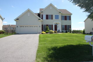 5104 Barbary St, Bethlehem, PA 18017-8220