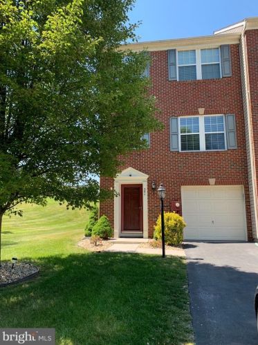 244 Monte Carlo Way, Charles Town, WV 25414-6031