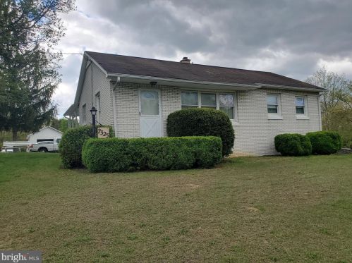 7325 Wertzville Rd, Carlisle, PA 17015-9031