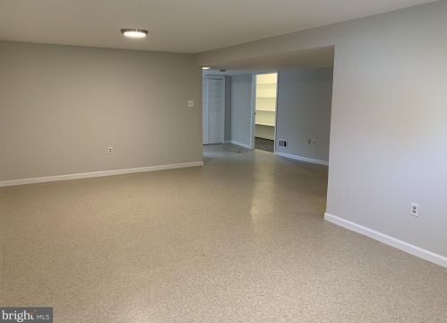 2205 Dennis Ave, Silver Spring MD  20902-4146 exterior