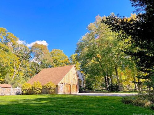 87 Pleasant Valley Rd, North Windham, CT 06250-1539