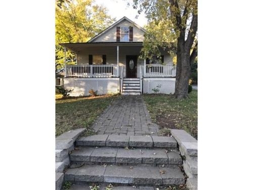 119 3rd St, Festus, MO 63028-1961