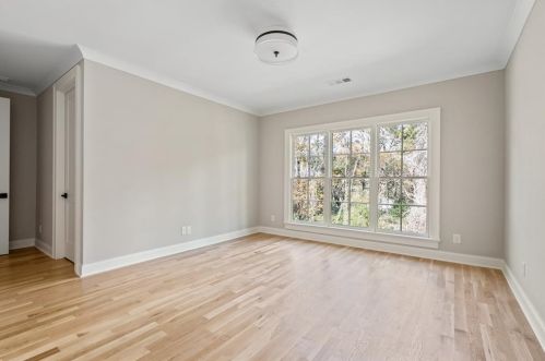 679 Moores Mill Rd, Atlanta GA  30327-0015 exterior