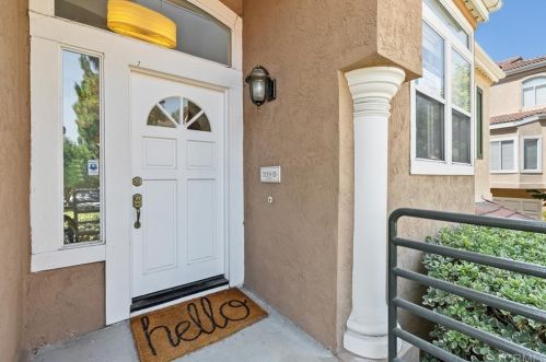 7150 Calabria Ct, San Diego, CA 92122-5585