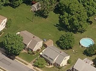 1629 Glenn Rd, Lancaster, PA 17601-5620