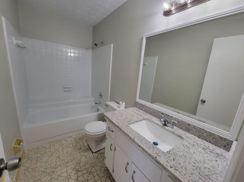 3099 Shl Crk Ct, Rex GA 30273-2426 exterior