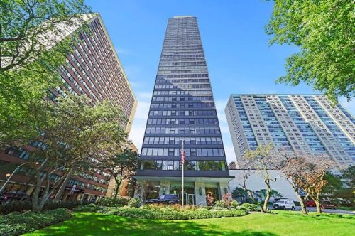 3150 Lake Shore Dr, Chicago IL  60657-4810 exterior