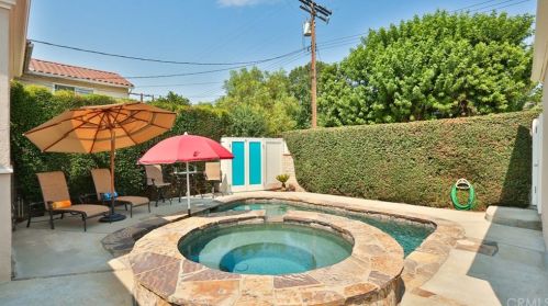 227 Western Ave, Glendale CA  91201-2829 exterior