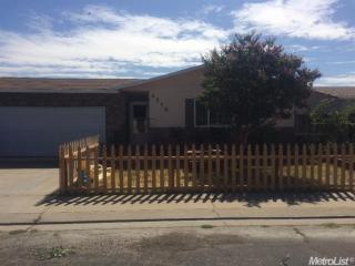 3516 Timberly Ln, Ceres, CA 95307-4221
