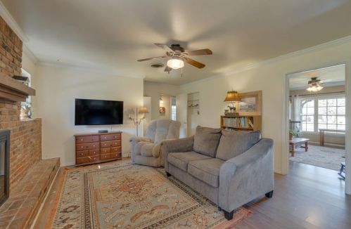 5809 Trl Lk Dr, Fort Worth TX  76133-1250 exterior