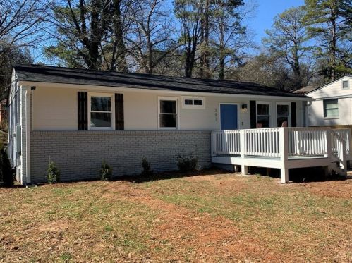 387 Cologne Dr, Atlanta, GA 30354-2821
