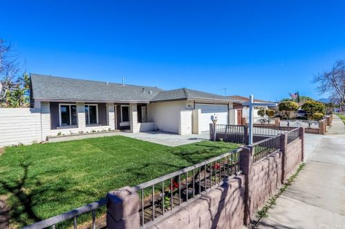 801 Hood Ave, Santa Ana, CA 92707-1937