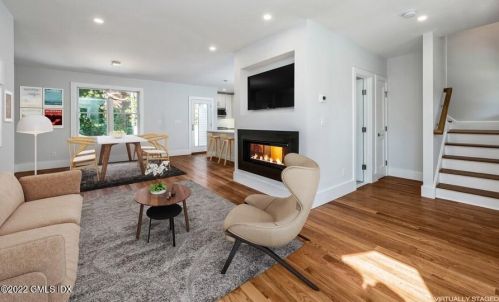 50 Locust St, Greenwich CT  06830-6317 exterior