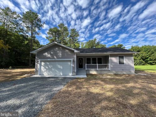 46 Kings Orchard Ln, Montross, VA 22520-4022
