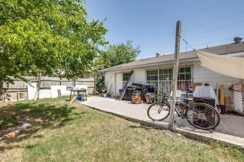 6107 Elam Rd, Dallas TX 75217-5646 exterior