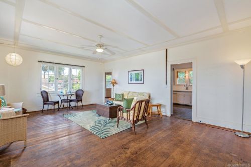 912 17th Ave, Honolulu HI  96816-4106 exterior