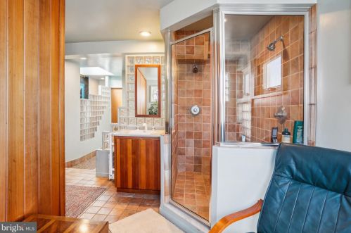 137 22nd St, Philadelphia PA 19132-1504 exterior