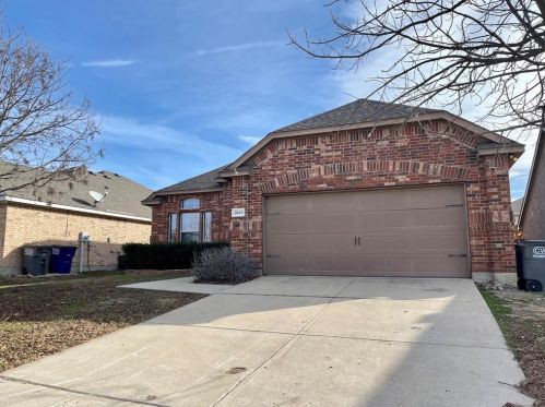 2069 Meadow Park Dr, Princeton TX 75407-2662 exterior